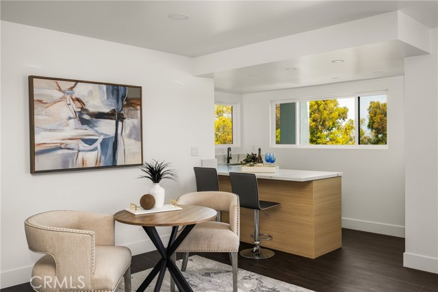 Downstairs living room wet bar
