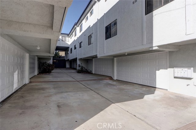 2115 Carnegie Lane, Redondo Beach, California 90278, ,Residential Income,Sold,Carnegie,SB20218476