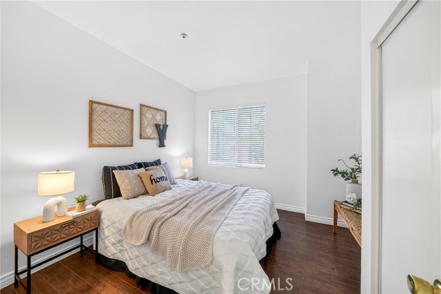 Image 26 of 58 For 13617 Freemont Court