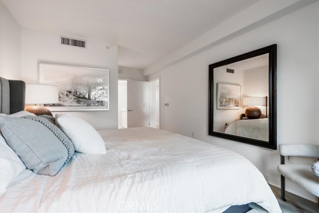 3141 Michelson Drive, Irvine CA: https://media.crmls.org/medias/f22b5e64-ebef-4719-bbf5-3f8a1d587195.jpg