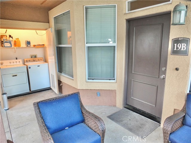 Image 3 of 24 For 19431 Rue De Valore 19b