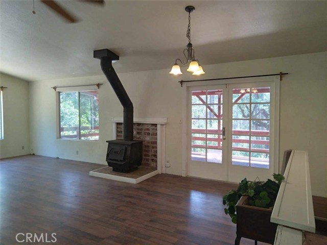 Detail Gallery Image 9 of 41 For 6956 Best Rd, Mariposa,  CA 95338 - 2 Beds | 2 Baths