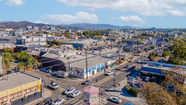 5865 Melrose Avenue, Los Angeles, California 90038, ,Commercial Lease,For Rent,5865 Melrose Avenue,CRSR24234085