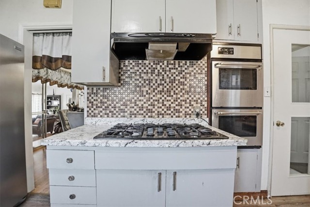 Image 3 of 31 For 138 Fernwood