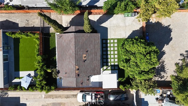 Detail Gallery Image 7 of 40 For 215 N Mcclay, Santa Ana,  CA 92701 - 5 Beds | 2 Baths