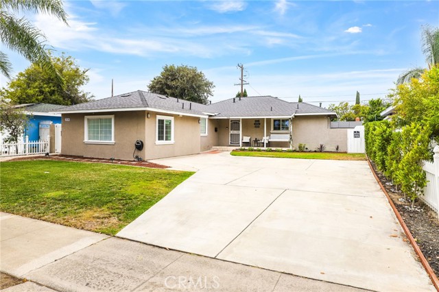 1313 E Merona Pl, Anaheim, CA 92805 photo 2