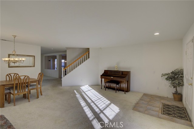 Detail Gallery Image 12 of 34 For 1283 Stephanie, Corona,  CA 92882 - 4 Beds | 2/1 Baths