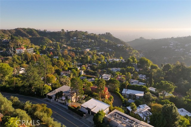 Detail Gallery Image 4 of 75 For 7426 Mulholland Dr, Los Angeles,  CA 90046 - 2 Beds | 2 Baths