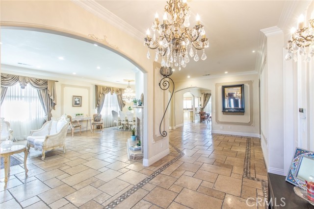 Photo of 6463 Gilson Avenue, Valley Glen, CA 91606
