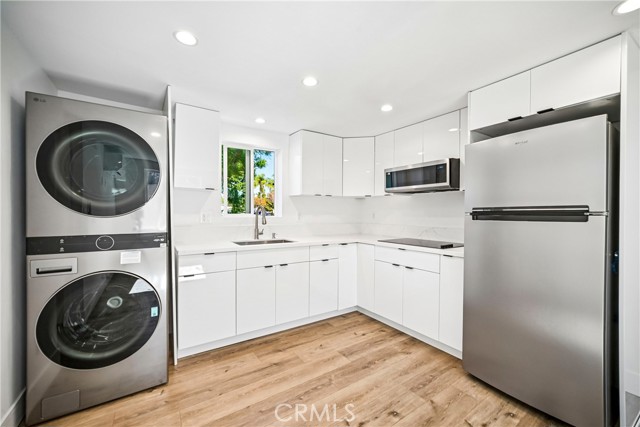 7831 Capistrano photo 46
