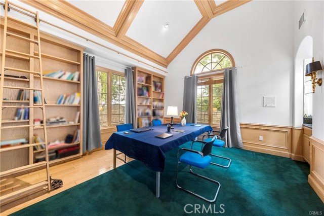 Detail Gallery Image 17 of 73 For 779 Coral Tree, Upland,  CA 91784 - 6 Beds | 5/2 Baths