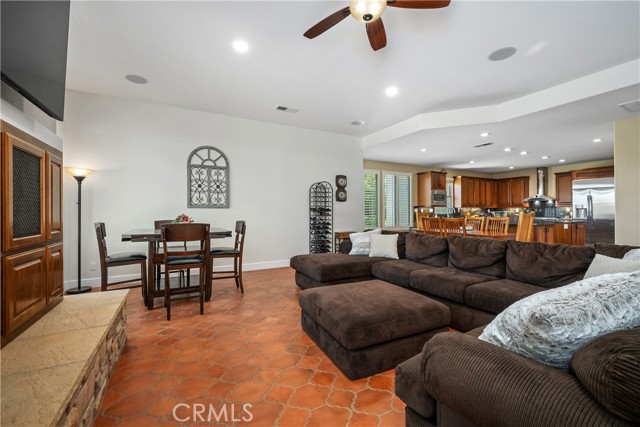 44576 Frogs Leap Street, Temecula CA: https://media.crmls.org/medias/f22fefcc-d41c-43d9-a918-db10f8711681.jpg