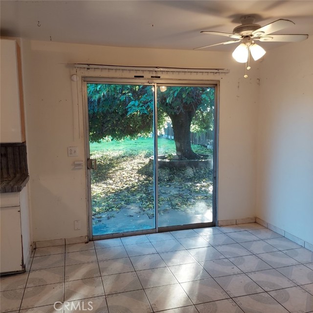 Detail Gallery Image 6 of 22 For 1616 E 21st St, Merced,  CA 95341 - 3 Beds | 2 Baths