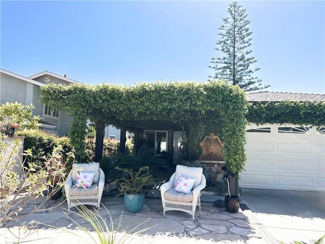 21951 Jinetes, Mission Viejo CA: https://media.crmls.org/medias/f2315a0e-7a2e-4e2c-b3a5-53f87385c47e.jpg