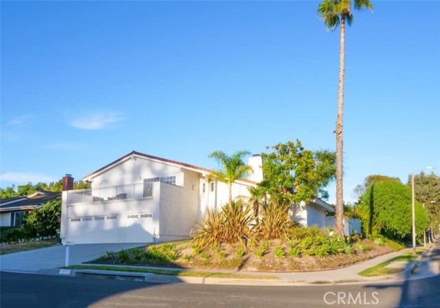 Detail Gallery Image 6 of 28 For 28642 Meadowmist Dr, Rancho Palos Verdes,  CA 90275 - 4 Beds | 3 Baths