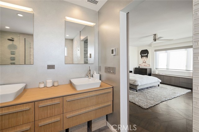 232 32nd Place, Manhattan Beach CA: https://media.crmls.org/medias/f23355bd-3f8b-4221-ae4a-ae850ac7e68c.jpg