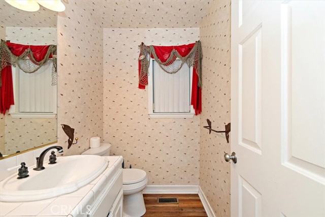 Detail Gallery Image 29 of 45 For 42143 Winter Park, Big Bear Lake,  CA 92315 - 6 Beds | 4/1 Baths