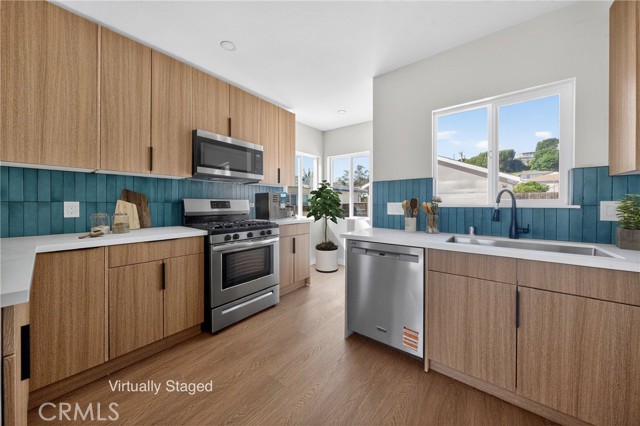 Detail Gallery Image 20 of 44 For 3413 Barbara St, San Pedro,  CA 90731 - 2 Beds | 2 Baths