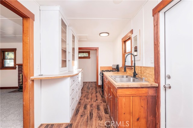 Detail Gallery Image 18 of 46 For 968 Ca-189, Twin Peaks,  CA 92391 - 3 Beds | 1/1 Baths