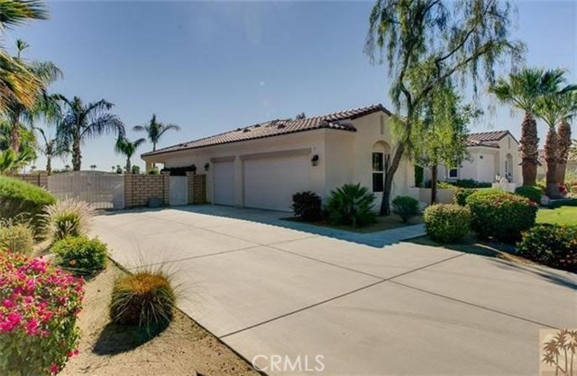Image 4 of 38 For 49252 Colorado Street