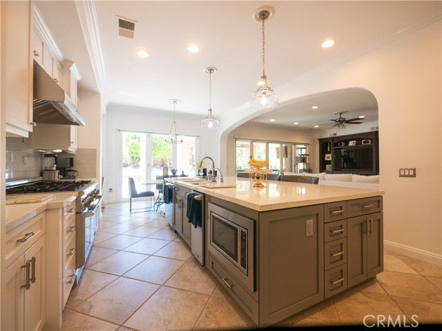 Image 25 of 46 For 22449 Leisure Drive