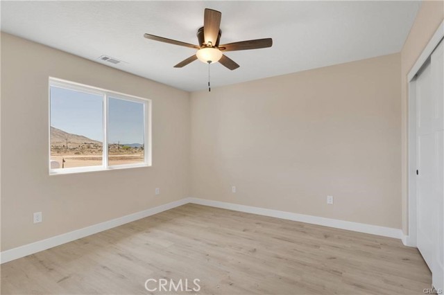 22530 Houston Street, Apple Valley CA: https://media.crmls.org/medias/f236c455-b059-4f93-98e1-3041b923d39d.jpg