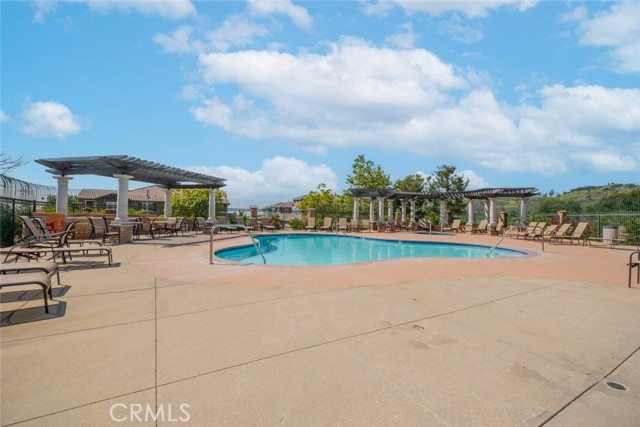 Detail Gallery Image 36 of 37 For 16638 Nicklaus Dr #96,  Sylmar,  CA 91342 - 3 Beds | 2/1 Baths