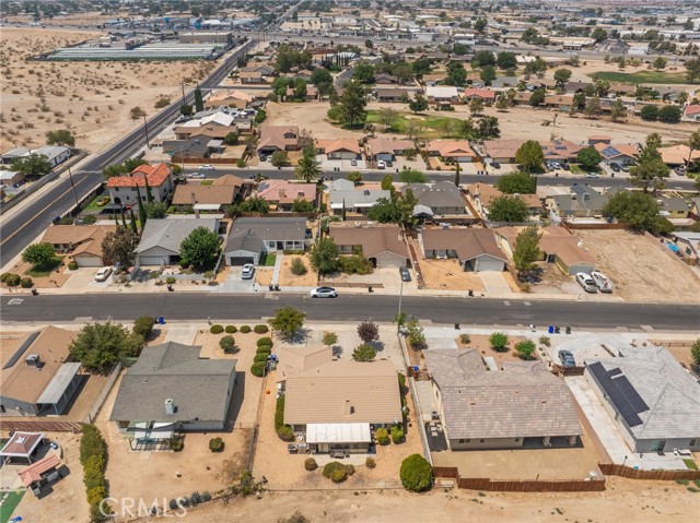 13745 Bel Air Drive, Victorville CA: https://media.crmls.org/medias/f2383f72-84b6-4996-8043-8158738cfaa5.jpg