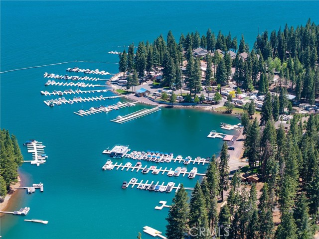 Detail Gallery Image 3 of 50 For 445 Cedar Cir, Lake Almanor,  CA 96137 - 3 Beds | 1/1 Baths