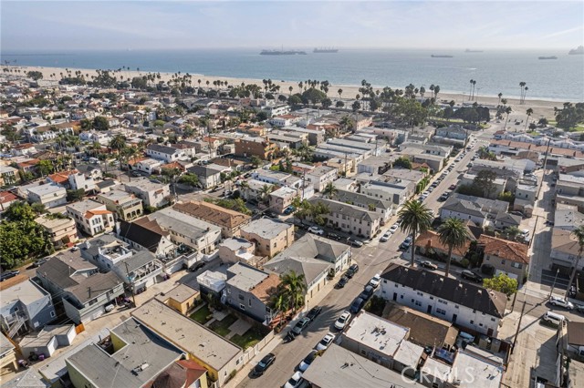 108 Bennett Avenue, Long Beach CA: https://media.crmls.org/medias/f23998f3-7f17-4215-a4cb-a7147aa7e97d.jpg