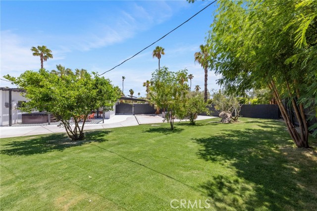 Detail Gallery Image 32 of 33 For 2199 N Berne Dr, Palm Springs,  CA 92262 - 3 Beds | 2/1 Baths