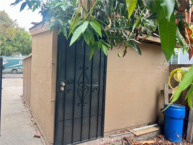 Detail Gallery Image 16 of 16 For 837 S Philadelphia St, Anaheim,  CA 92805 - 3 Beds | 1 Baths