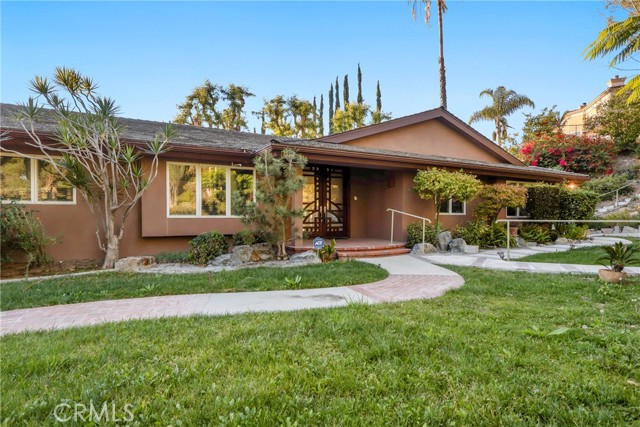 Front Image Thumbnail for CROC25267577