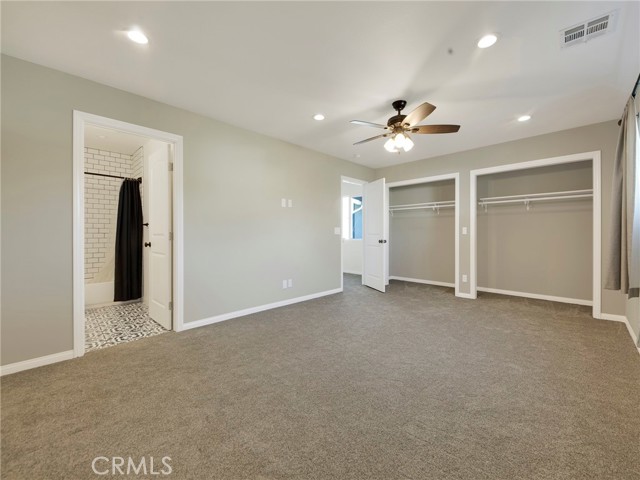 Detail Gallery Image 13 of 53 For 6215 Glide Ave, Woodland Hills,  CA 91367 - 4 Beds | 3 Baths