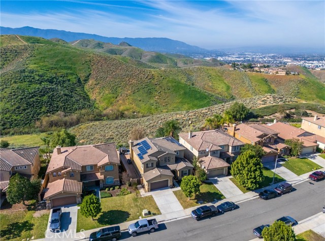 Image 40 of 43 For 17073 Spring Canyon