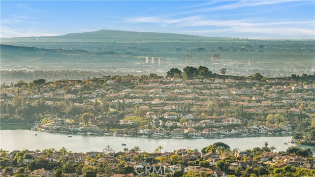 Image 62 of 71 For 23195 Stoneridge