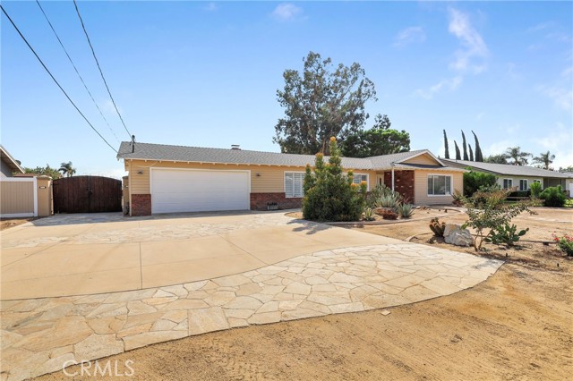 Image 2 for 1426 5Th St, Norco, CA 92860