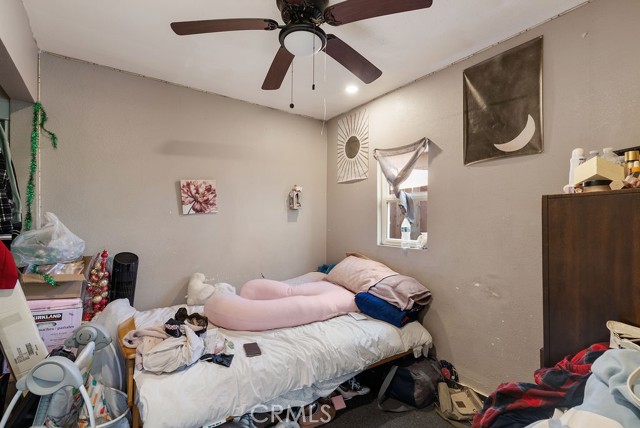 Detail Gallery Image 9 of 50 For 7032 Somerset, Paramount,  CA 90723 - – Beds | – Baths