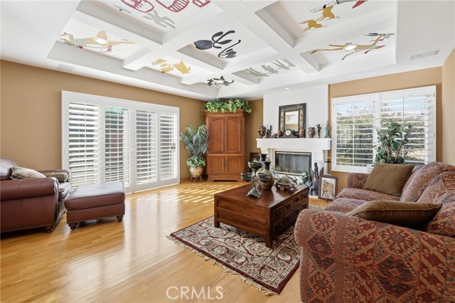 Detail Gallery Image 7 of 35 For 4177 S Cloverdale, Los Angeles,  CA 90008 - 4 Beds | 5 Baths