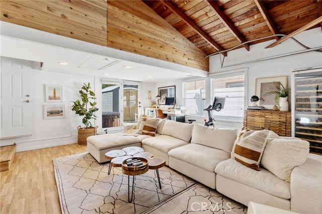 2402 Alvord Lane, Redondo Beach, California 90278, 3 Bedrooms Bedrooms, ,1 BathroomBathrooms,Residential,Sold,Alvord,SB22061532