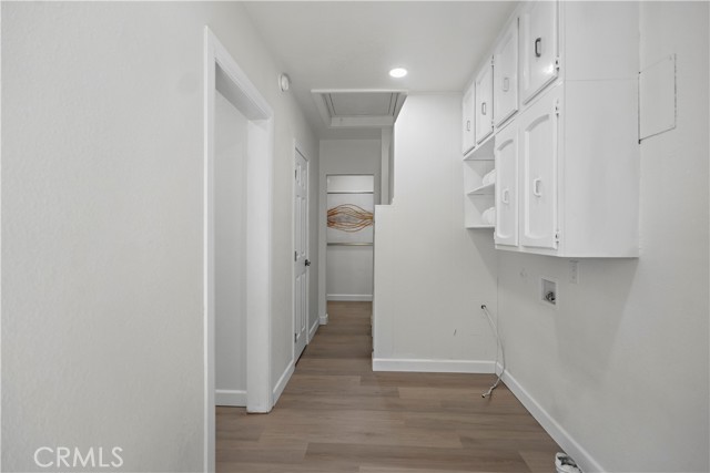 336 N Crescent Heights Boulevard, Los Angeles CA: https://media.crmls.org/medias/f23dcc05-2ae6-4162-a030-7ebb0fa6168e.jpg