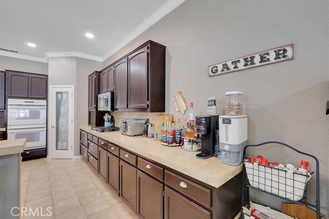 Detail Gallery Image 15 of 47 For 1881 Kendall Ct, Yuba City,  CA 95993 - 3 Beds | 3 Baths