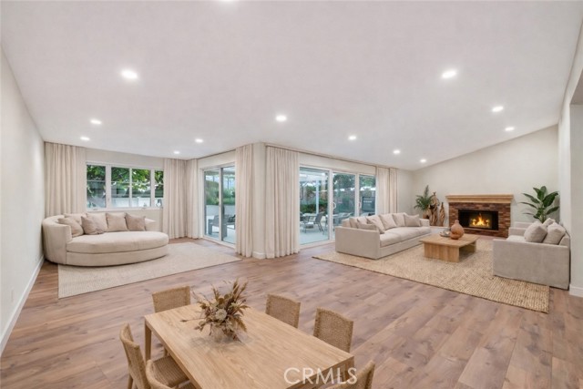 Detail Gallery Image 7 of 35 For 23248 Community St, West Hills,  CA 91304 - 4 Beds | 3 Baths