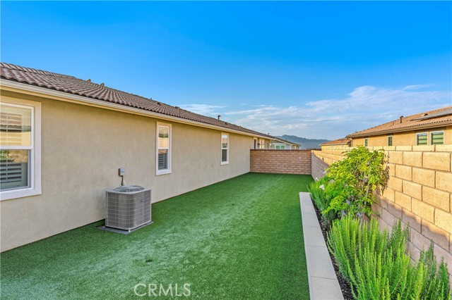 Detail Gallery Image 43 of 49 For 2720 Santa Fiora Dr, Corona,  CA 92882 - 3 Beds | 3/1 Baths