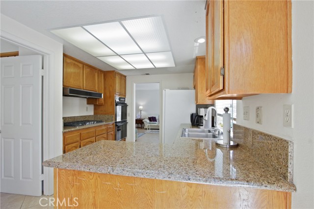 24402 Nugget Falls Lane, Laguna Niguel CA: https://media.crmls.org/medias/f23f8a56-82f8-4ef8-a9b1-93999b24292e.jpg