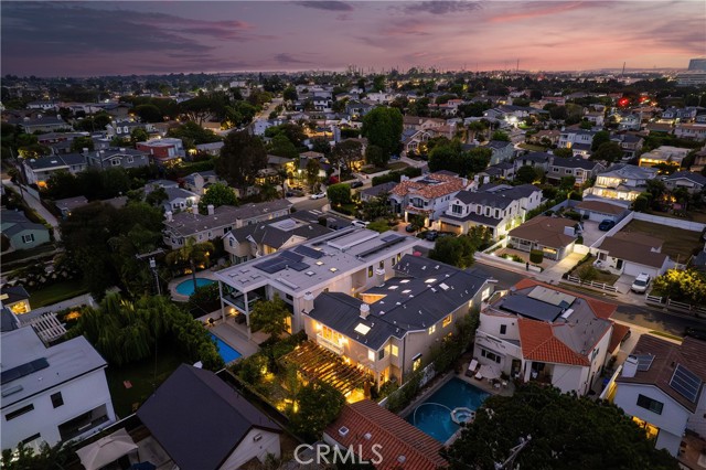 Detail Gallery Image 68 of 71 For 1314 19th St, Manhattan Beach,  CA 90266 - 5 Beds | 4/2 Baths