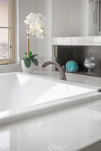 Detail Gallery Image 32 of 46 For 9 Spanish Moss, Irvine,  CA 92602 - 6 Beds | 5 Baths