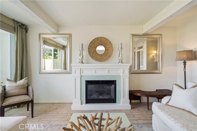 Detail Gallery Image 14 of 38 For 23901 Civic Center, Malibu,  CA 90265 - 2 Beds | 1/1 Baths