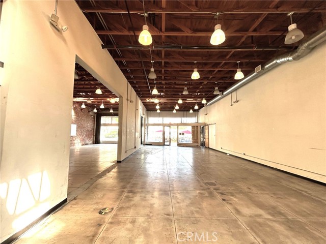 412 E 4th Street, Long Beach, California 90802, ,Commercial Lease,For Rent,412 E 4th Street,CRPW25066921