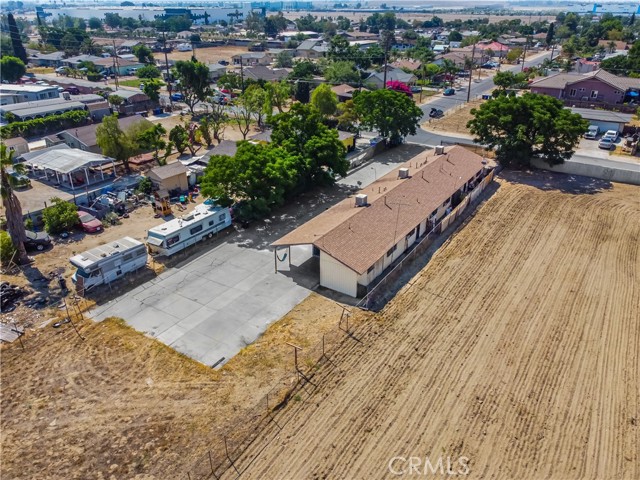 26196 Cypress Street, Highland CA: https://media.crmls.org/medias/f240aae5-6304-4086-9976-d9365f8f237b.jpg